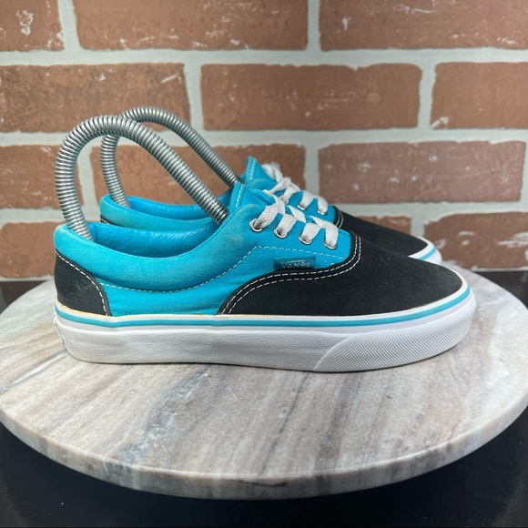Vans Low Top Shoes Youth Size 1.5 Athletic Sneakers Blue